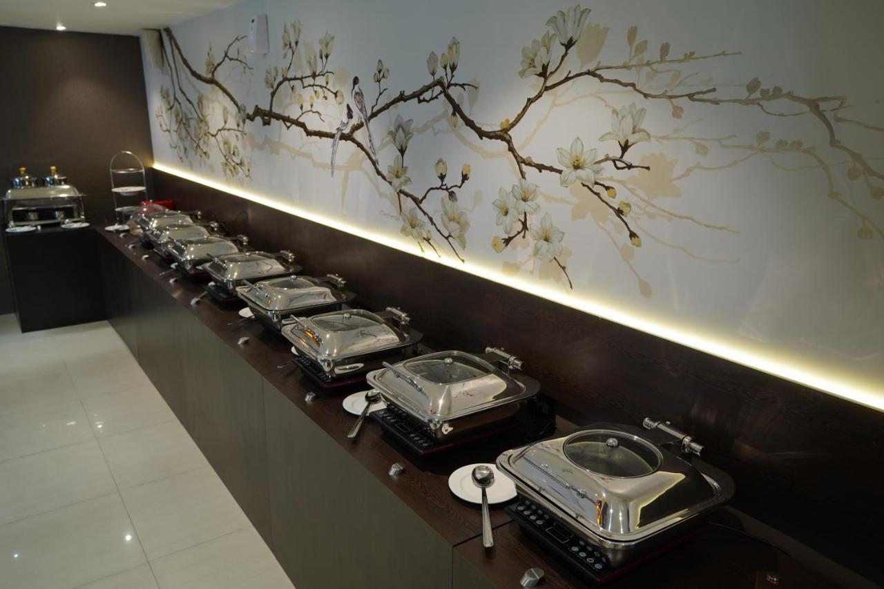 ホテルNeyyar Residency Neyyattinkara エクステリア 写真